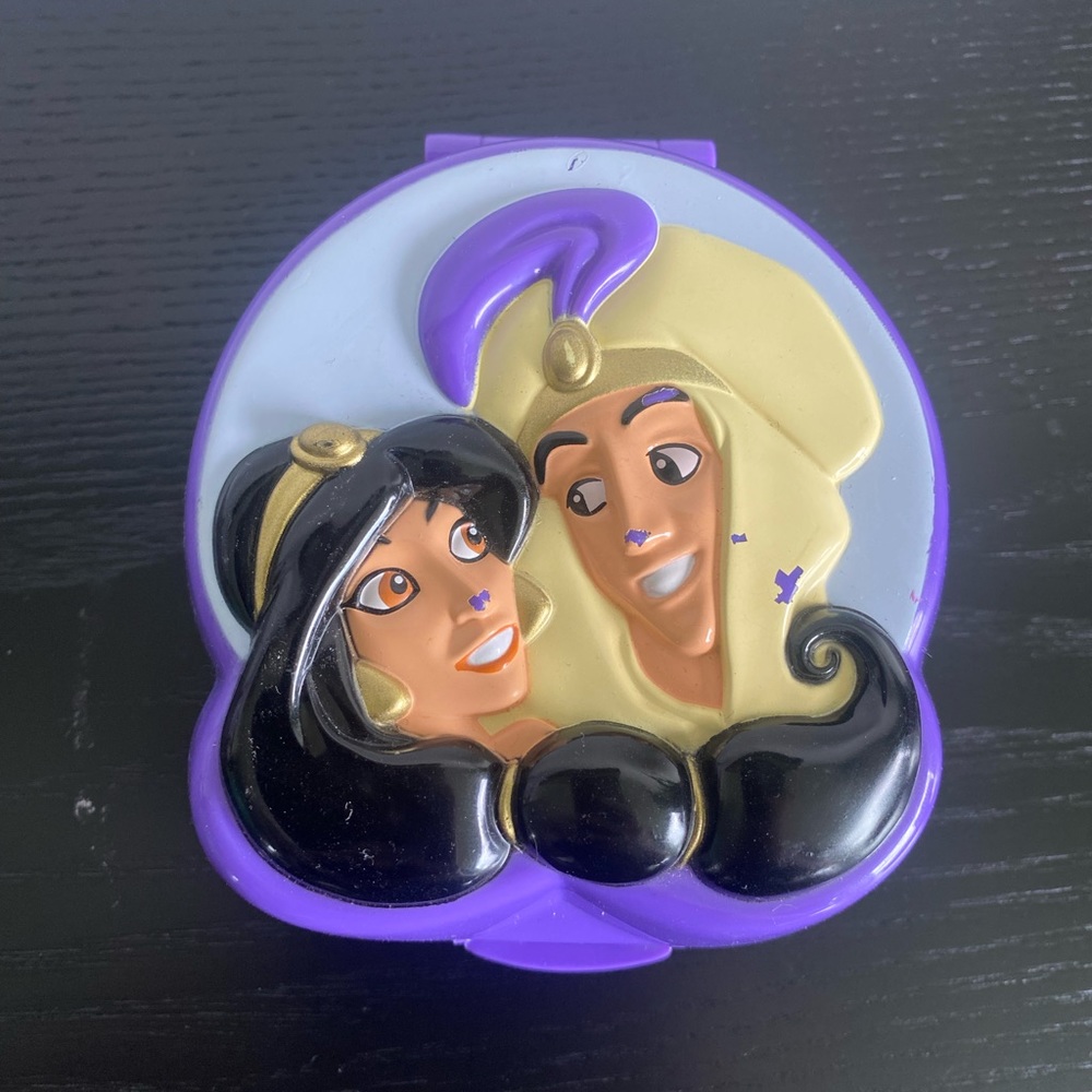 Vintage Polly Pocket 1995 Disney Aladdin Compact
